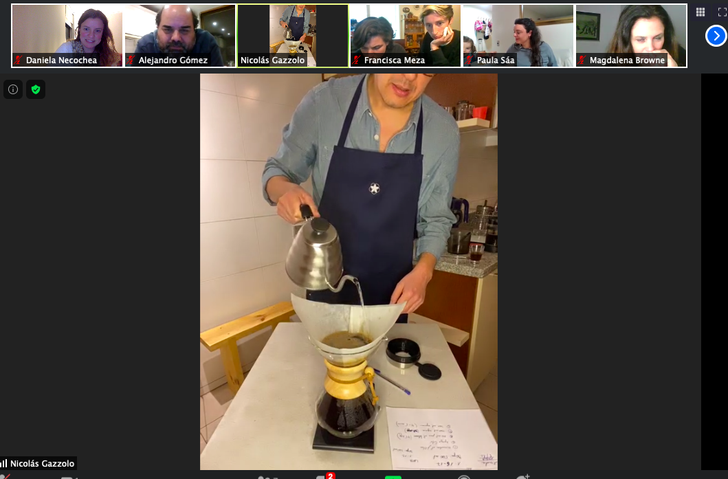 Integrantes de Consejos de Egresados participaron del taller: Métodos de Extracción de Café en Casa y Equipamiento Básico