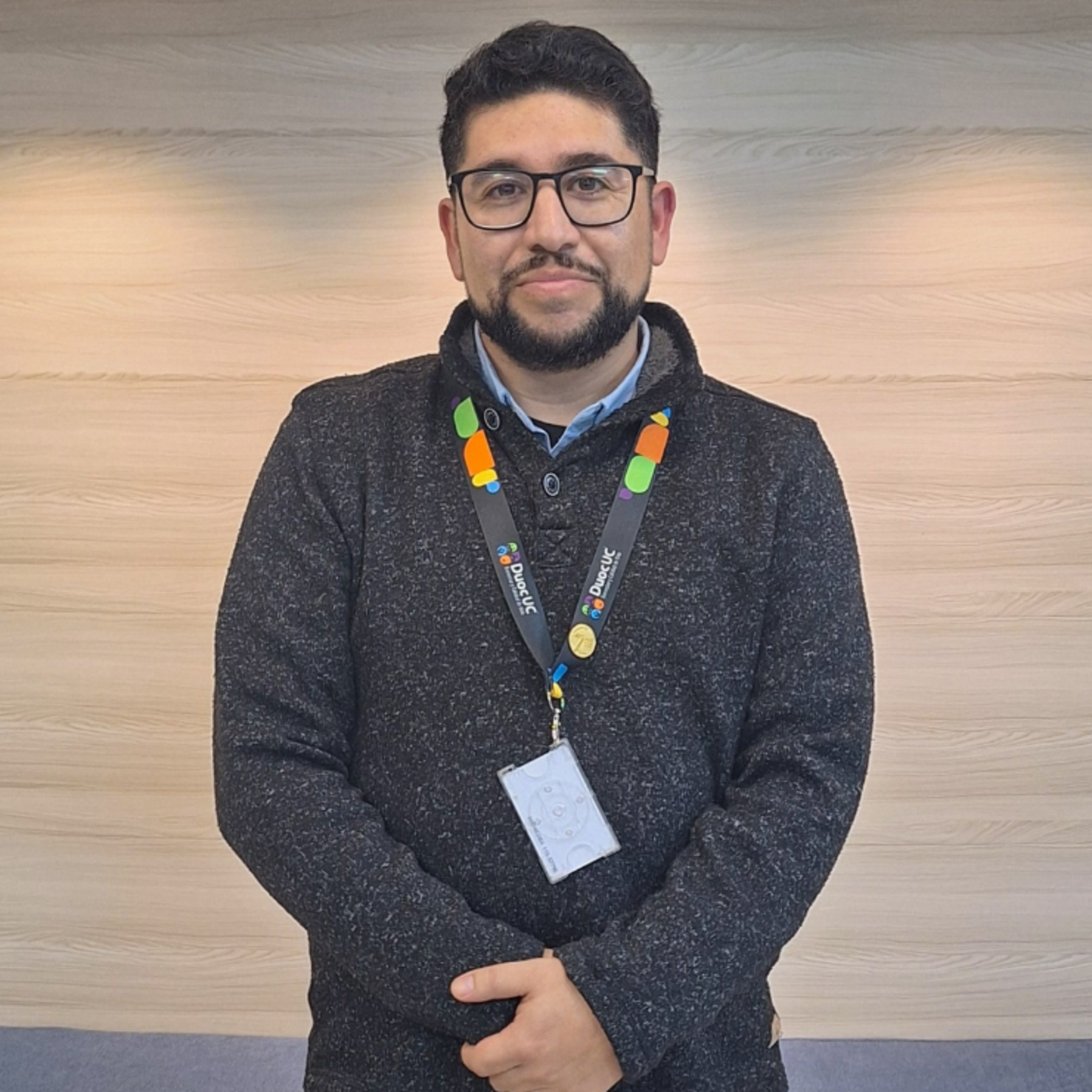 Luis Suazo A.