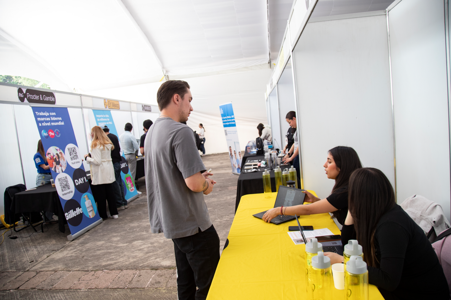 Feria de Empleo en Campus Sur