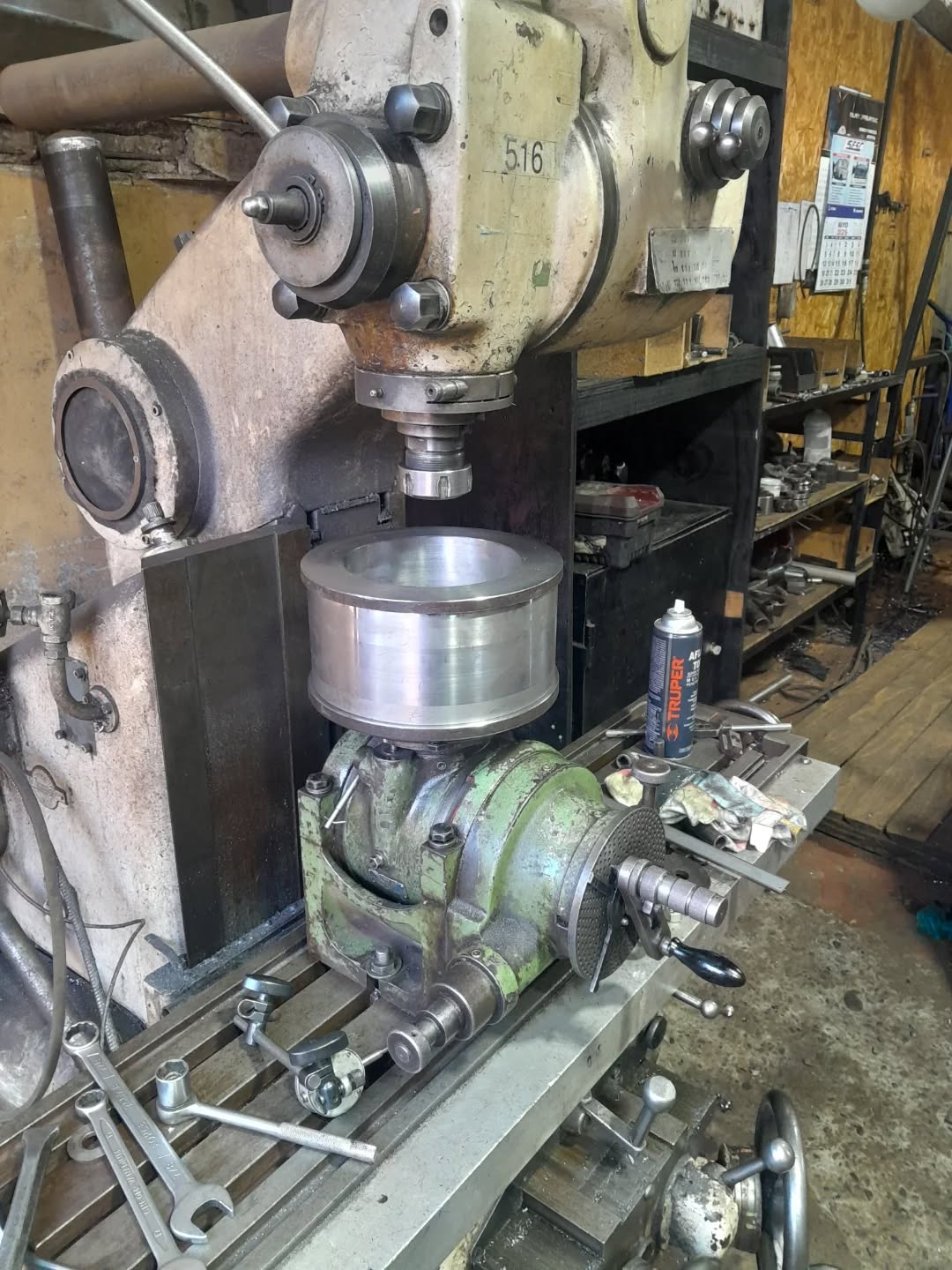 SOCIEDAD DE VENTAS Y SERVICIOS HIDRÁULICOS E INDUSTRIALES  Y FERRETERÍA VEFLEX LTDA.