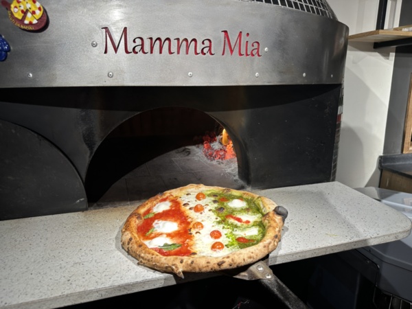 Mamma Mía Pasta & Pizza