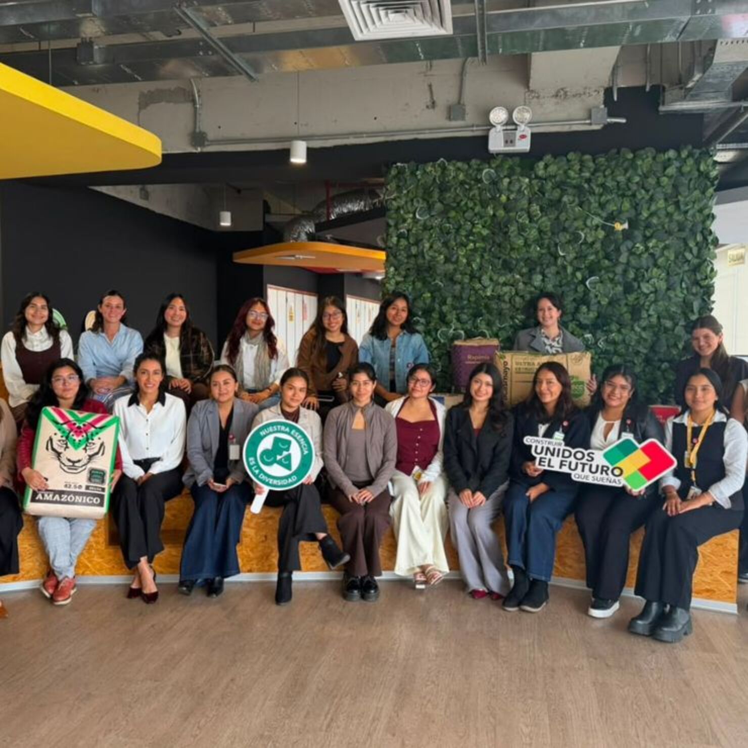 Promoviendo el liderazgo femenino junto a Cementos Pacasmayo
