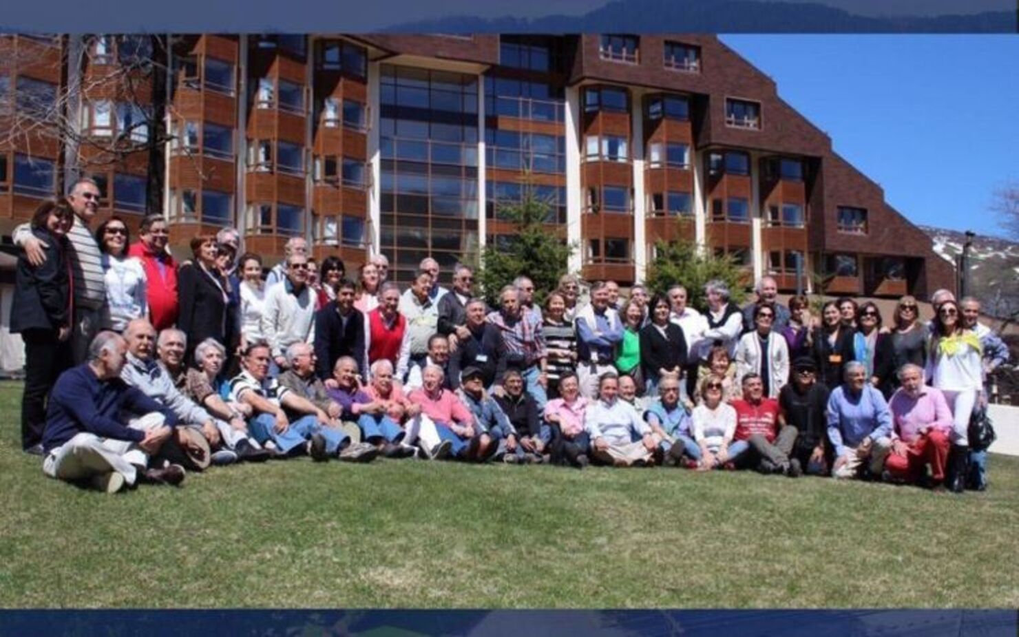 Alumni Medicina 1975 se reencuentran en las Termas de Chillán