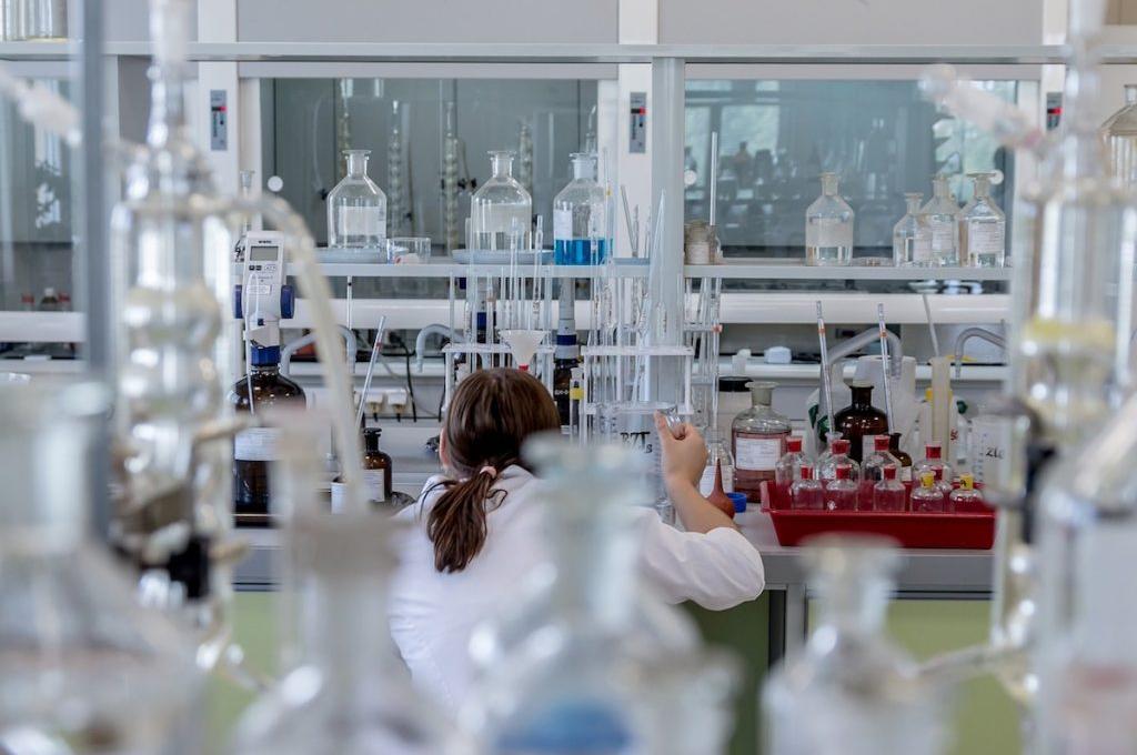 Las iniciativas de la UdeC para ayudar en el combate a la pandemia