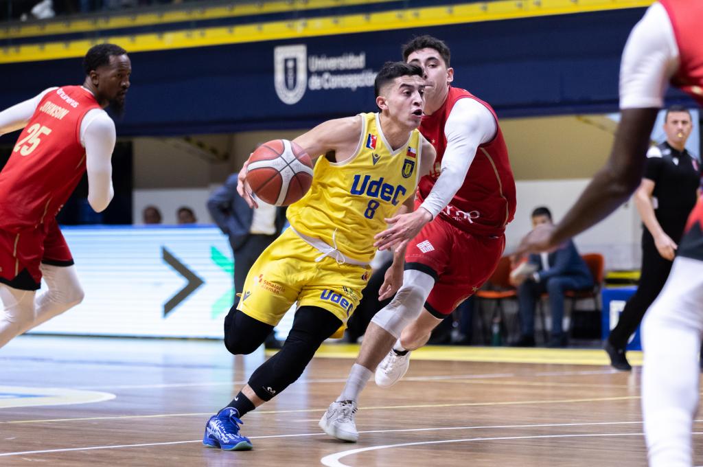 Sebastián Carrasco: el basquetbolista y egresado UdeC que inicia su carrera internacional