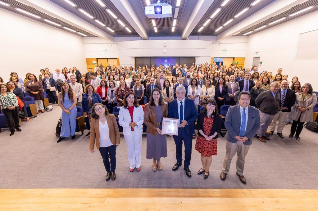 UdeC recibe Sello de Igualdad de Género PNUD Nivel Oro durante conmemoración de Día de la Mujer