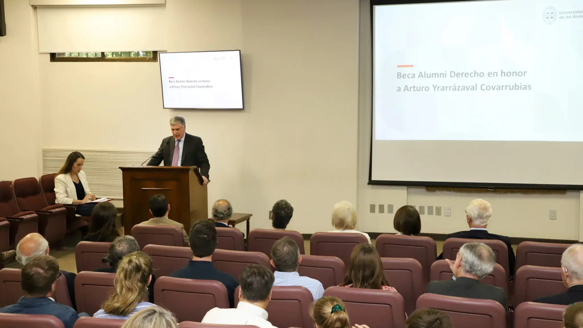 Universidad de los Andes lanza Beca Alumni Derecho en honor a Arturo Yrarrázaval