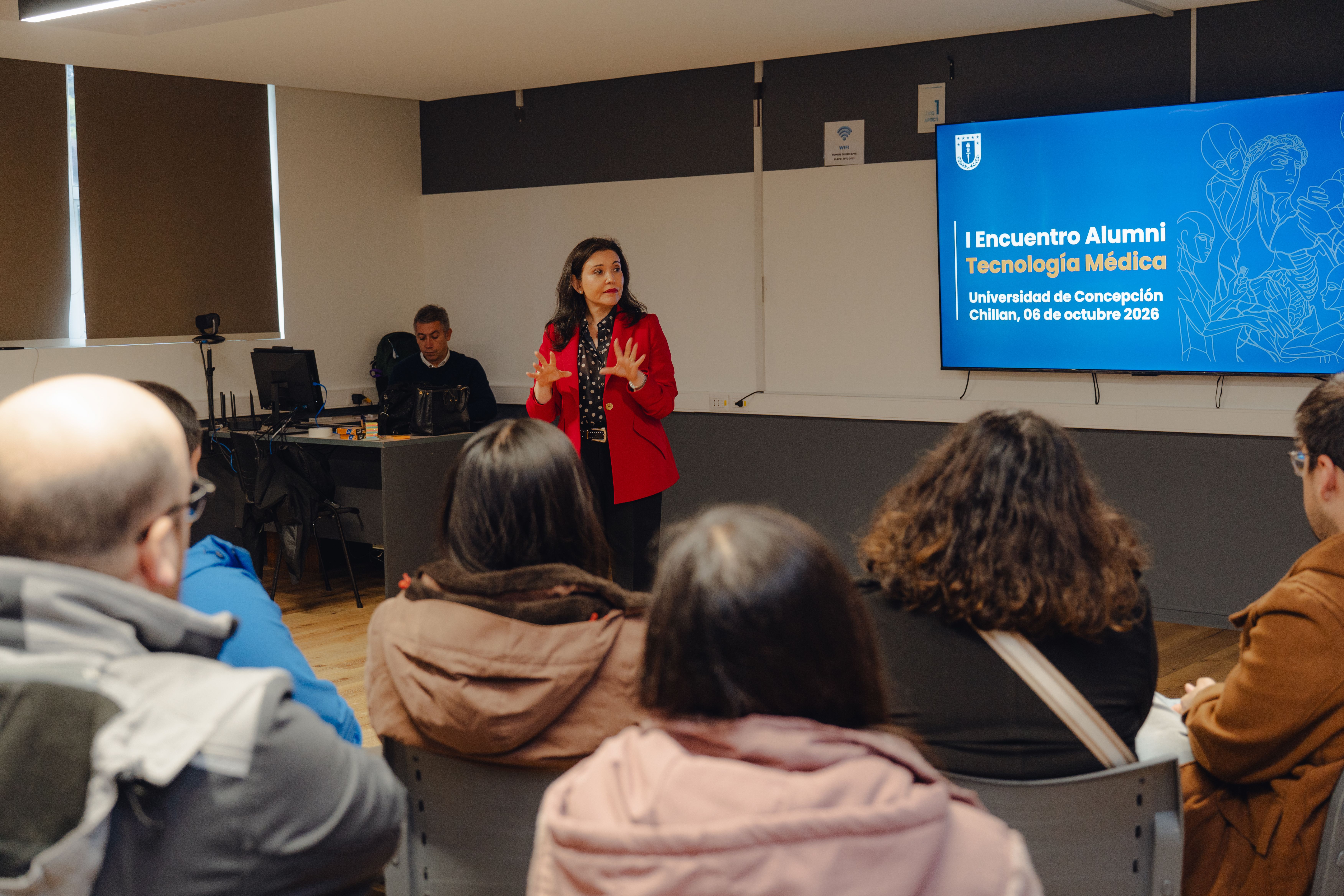 Tecnología Médica UdeC fortalece su red Alumni en encuentro territorial Ñuble