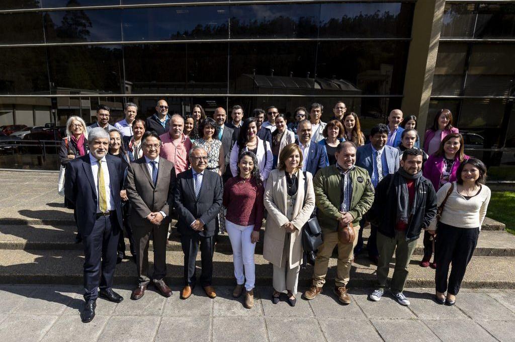 UdeC crea Red Internacional de Graduados/as para fortalecer vínculos y presencia en el extranjero