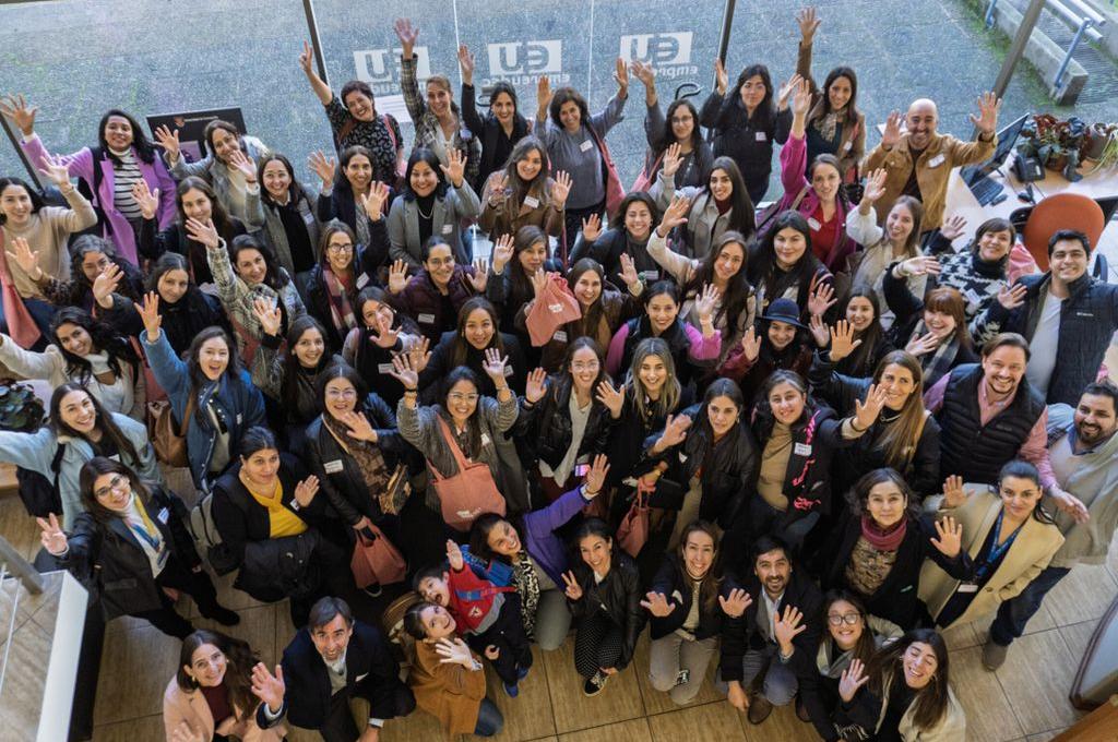 49 emprendedoras del Biobío se unen a IncubaUdeC a través de Conectadas 360: programa impulsa la sostenibilidad y la equidad de género