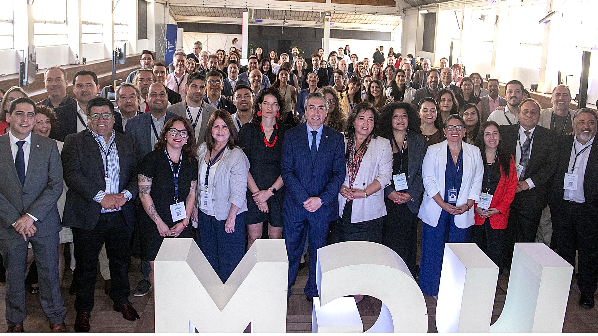 Universidad Gabriela Mistral realizó su Encuentro Alumni 2025