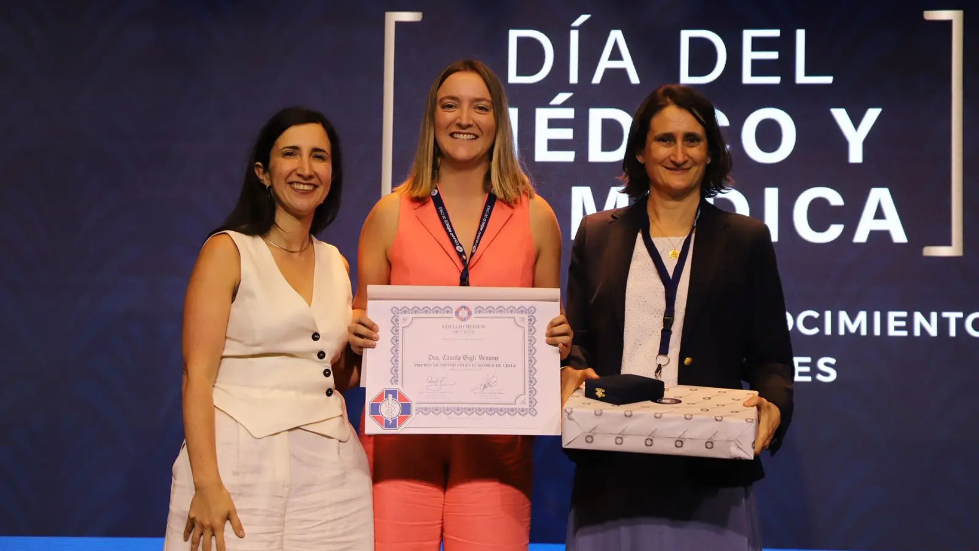 Camila Gigli (MED'24) fue la mejor egresada de Medicina de Chile en 2024