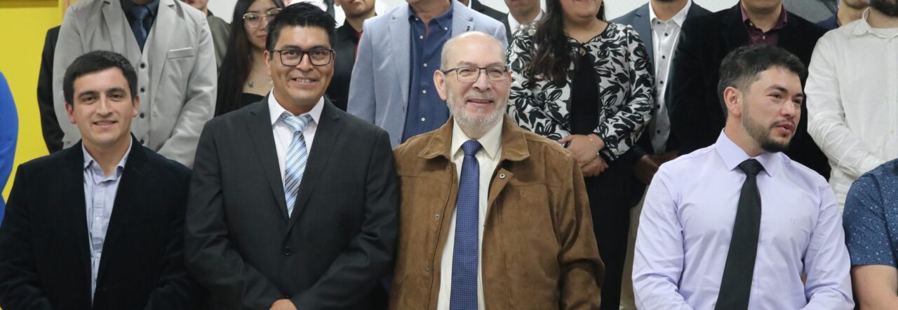 Nunca dejamos de aprender: Estudiante se titula a los 65 años en la ULagos Chiloé