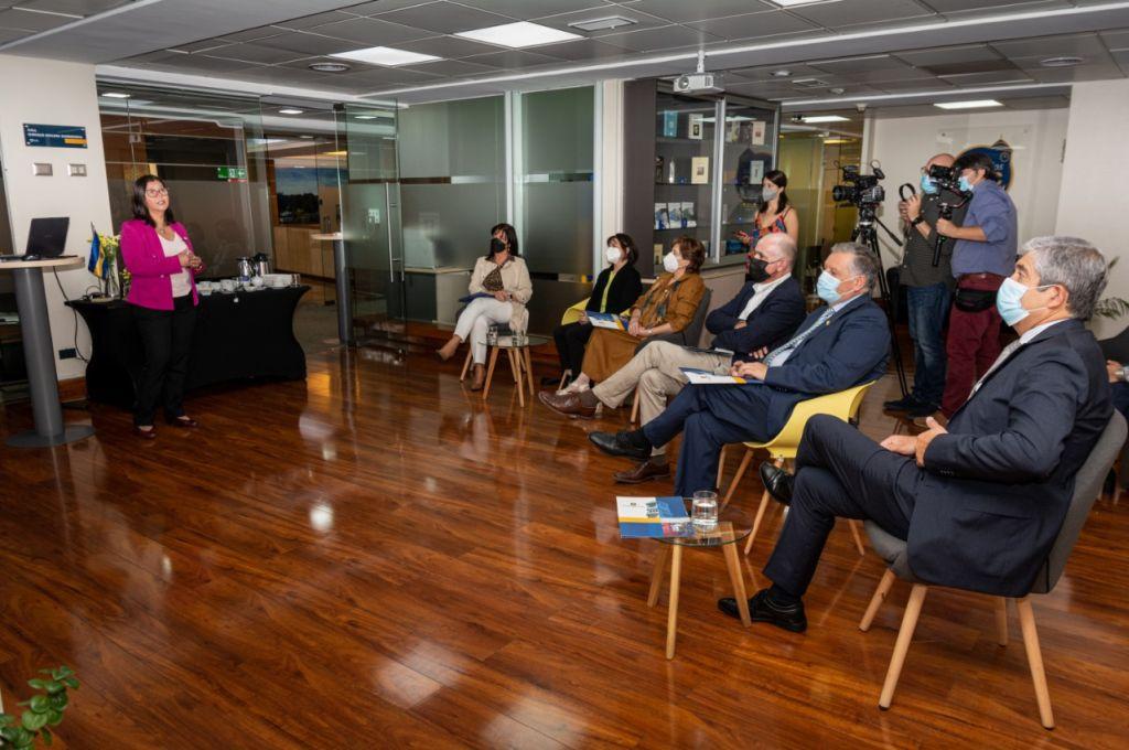 UdeC Santiago reabre sus instalaciones a la comunidad Alumni UdeC