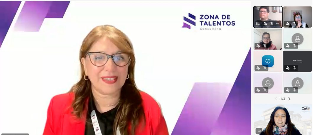 Estudiantes y titulados fortalecen su desarrollo profesional con charla sobre IA y mentalidad de crecimiento