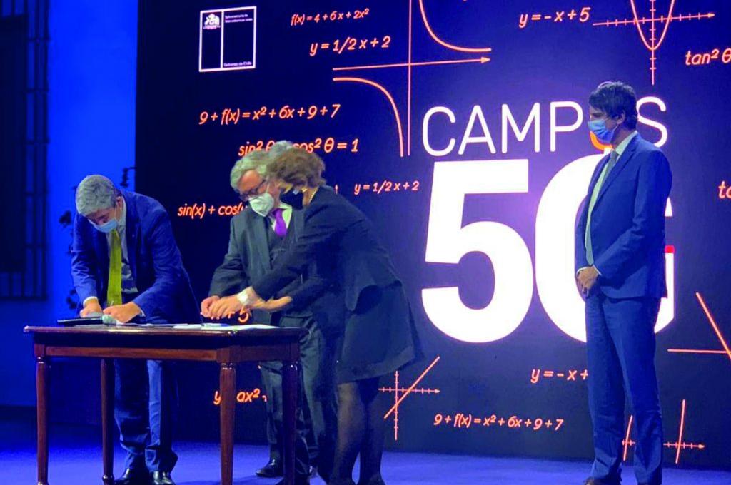 UdeC suscribe acuerdo en La Moneda para creación de Campus 5G