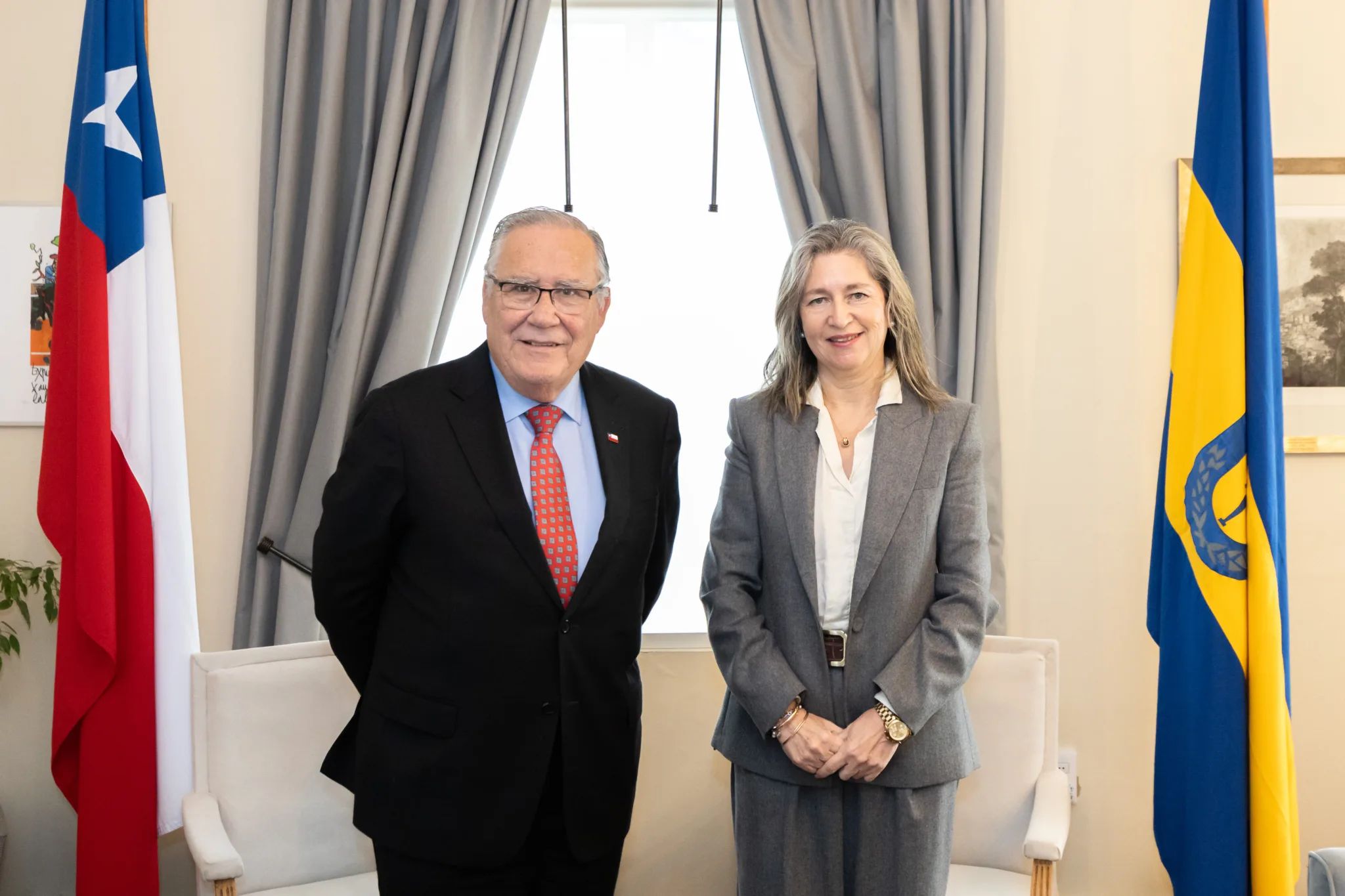 Secretario de Estado, Alumni UdeC, se reunió con autoridades universitarias durante visita a Concepción