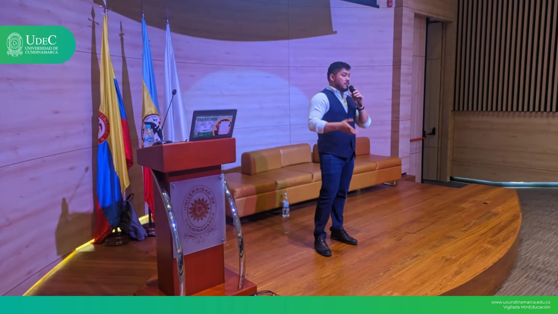 Inteligencia Artificial y aprendizaje práctico: graduados de Ingeniería fortalecen sus competencias en Fusagasugá