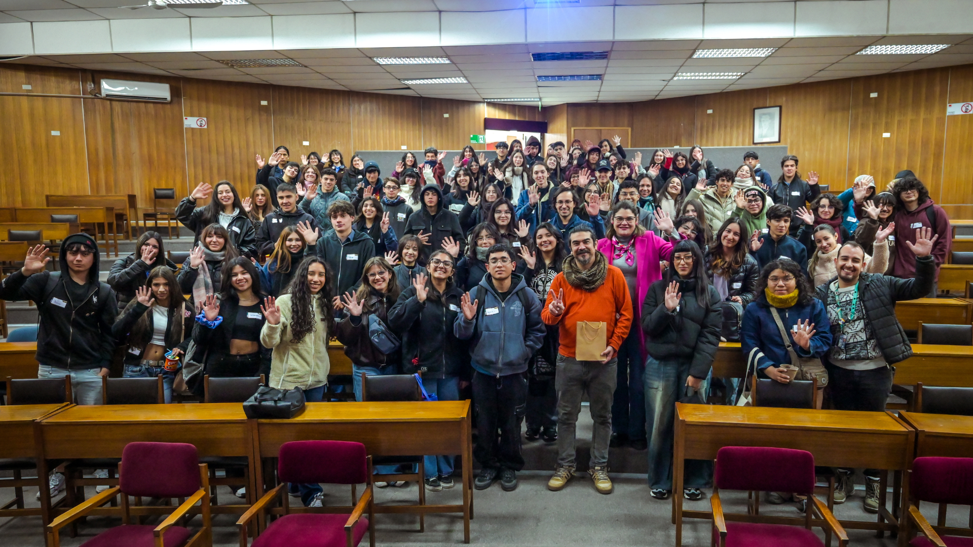 Egresados destacados son parte de “Usach Contigo en Vacaciones”