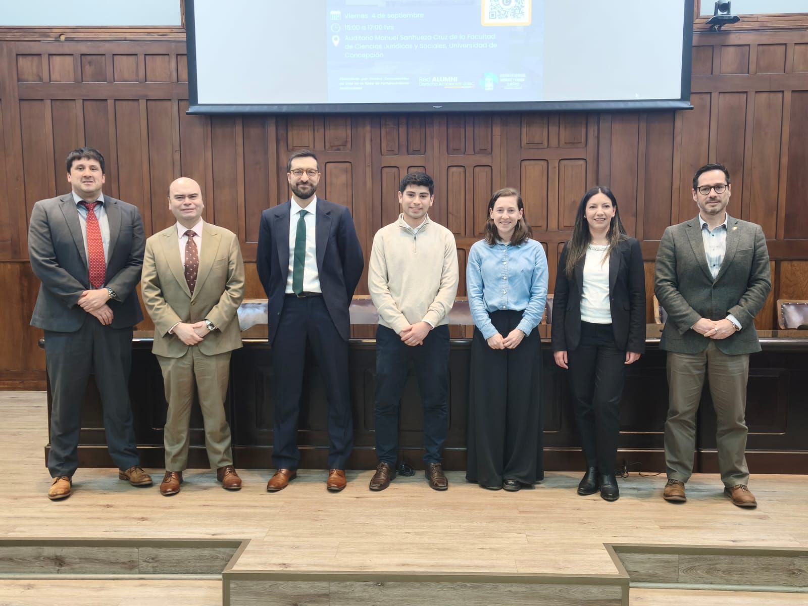 Red Alumni de Derecho Ambiental se fortalece con segundo encuentro centrado en la experiencia profesional
