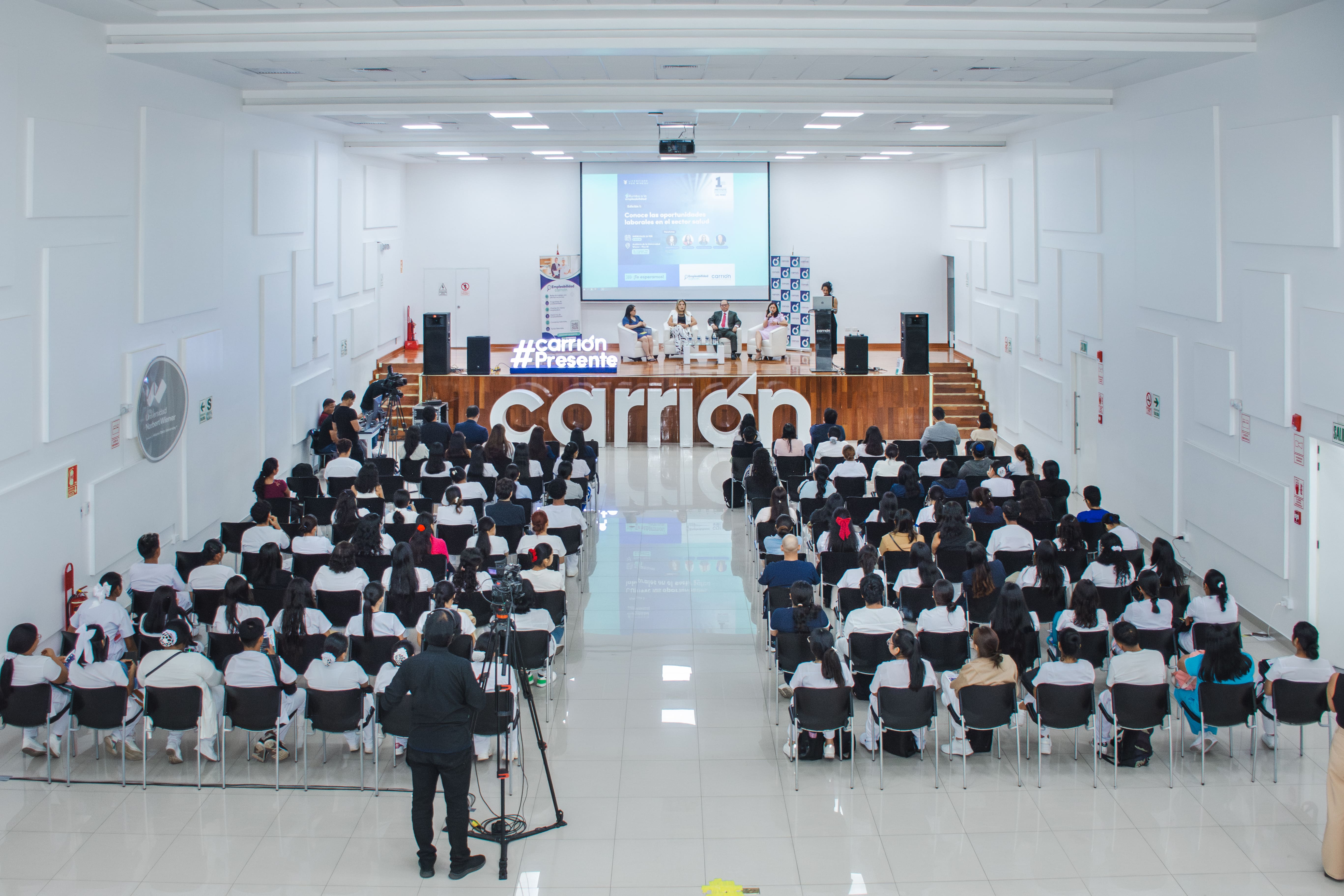 Encuentro de Egresados Carrión
