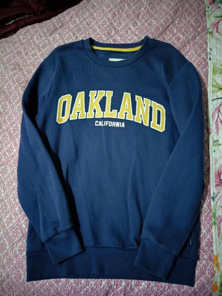 Polerón Oakland