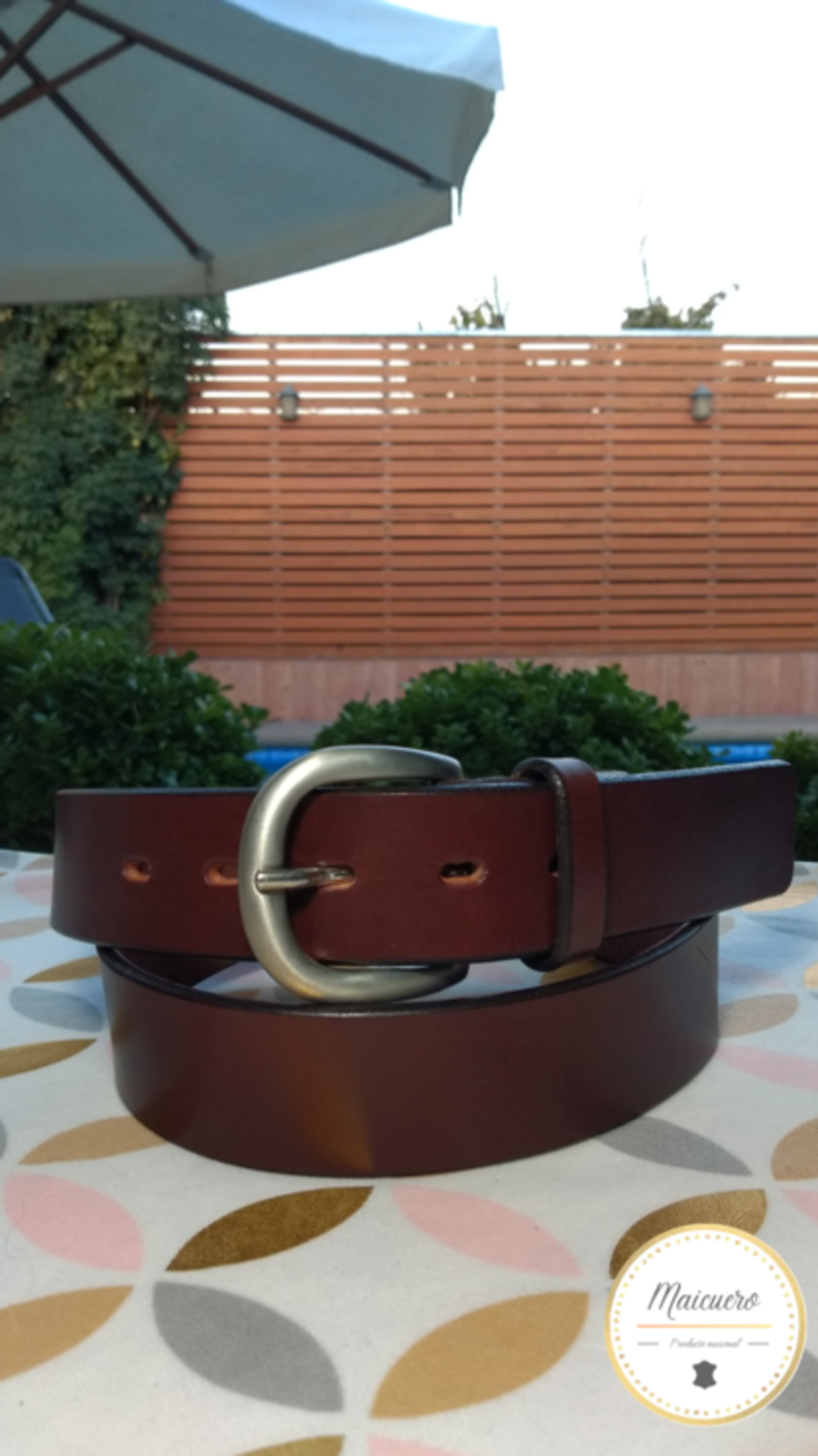 Cinturón clásico color café burdeo